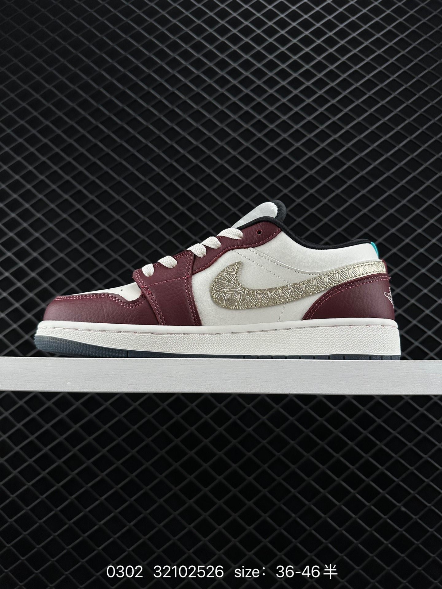 Jordan 1 Low ”Year of the Dragon“